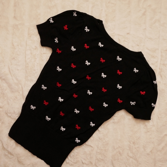 ⭐ 3/$15 ⭐ Cropped knit top - Picture 2 of 4